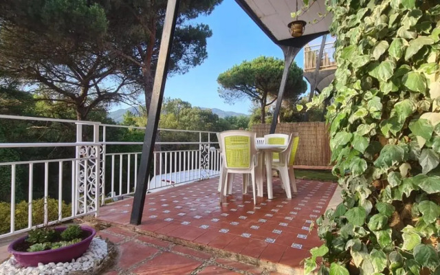 Apartamento familiar junto a pinedas mediterráneas