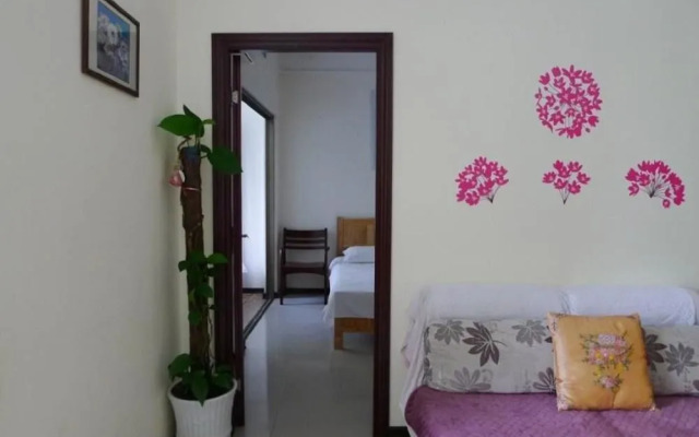 Holiday Zizhu Xinganxian Hostel (Beihai Old Street )