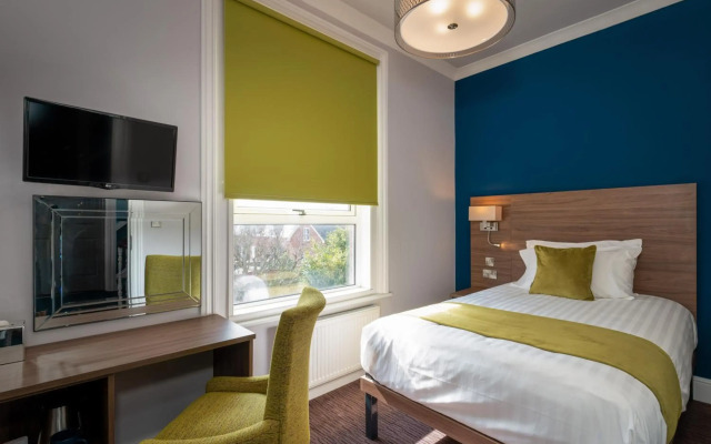 St Andrews Hotel