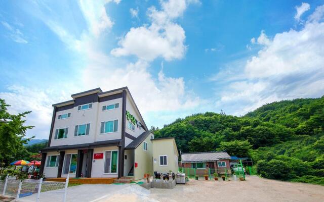 Samcheok Kotnaeum Pension