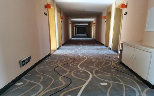 7 Days Premium Hotel Qinhuangdao Lulong Bus Station Yongwang Street