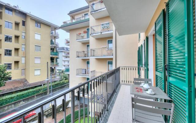 The Modern Apartment In Stresa