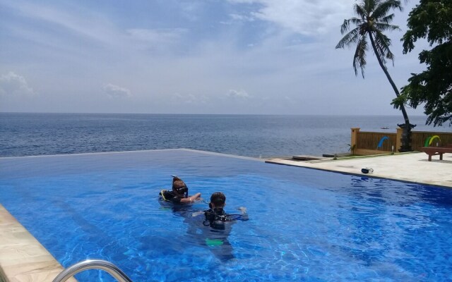 Abwonderdive-Bali Dive Resort