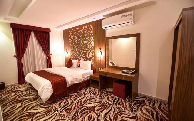 Laylati Al Hamra