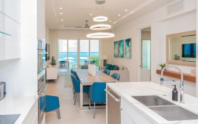 Club Suites at Rum Point