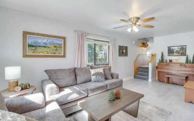 Eagar Vacation Rental Home w/ Spacious Deck!