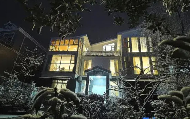 Lichuan Huajianyin Homestay