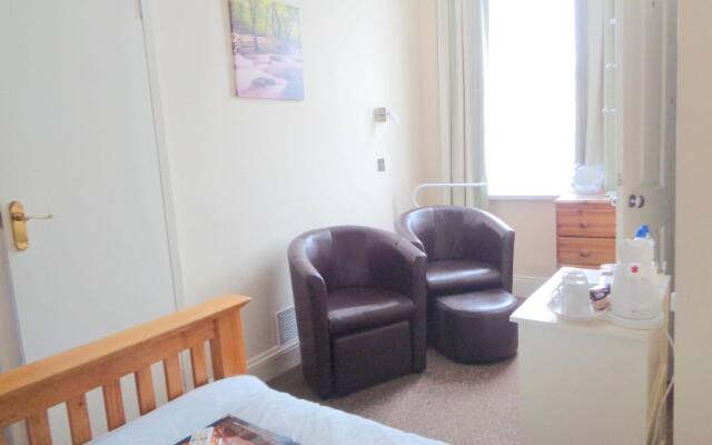 Laceys Guest House