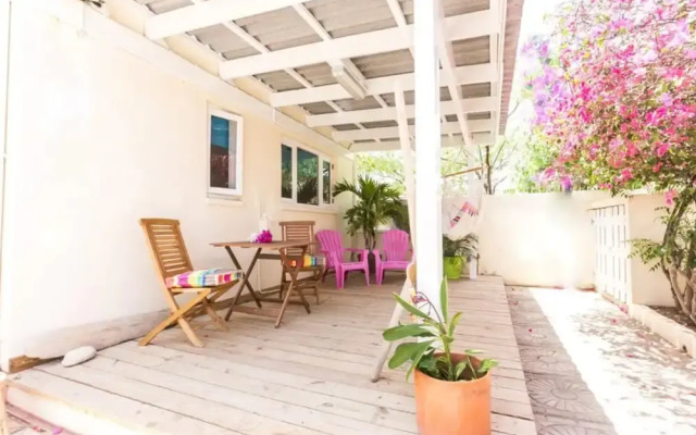 Aruba Palms Escape Suites