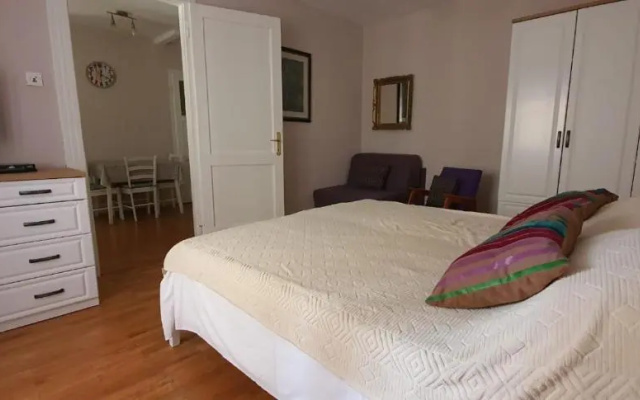 Apartment Ana
