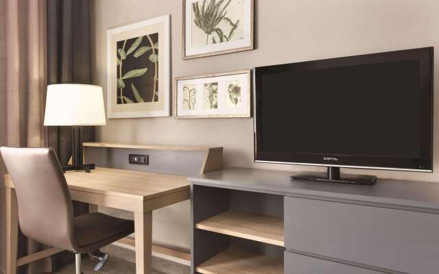 Country Inn & Suites by Radisson, Fresno North, CA