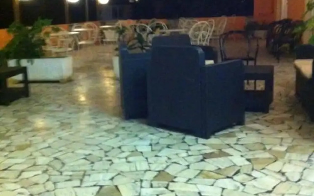 Hotel Grand Majestic