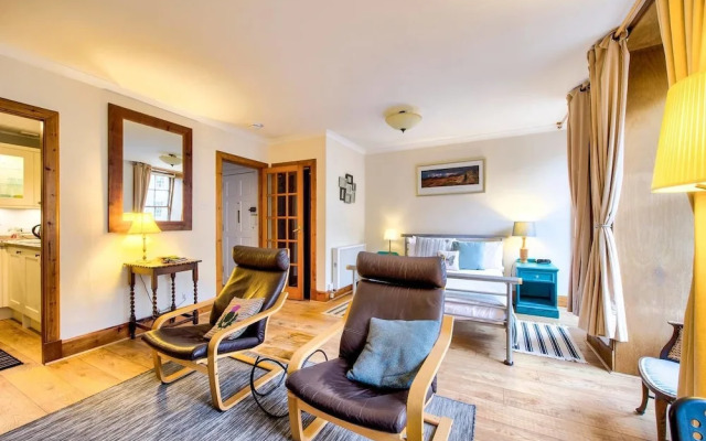 JOIVY Royal Mile Apartment for Two - Location, Location!