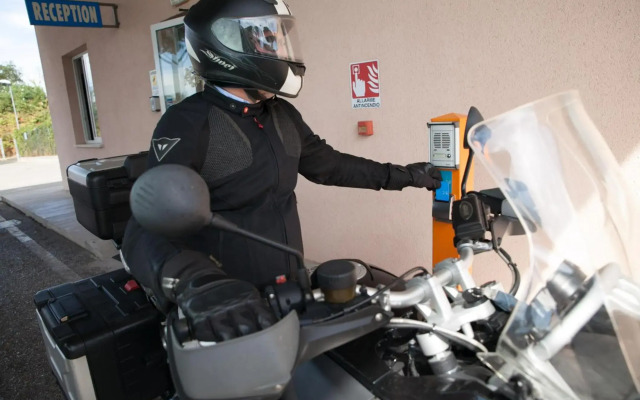 Autohotel
