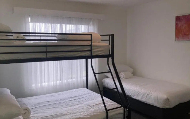 Unit 4 @ Ocean Bridge