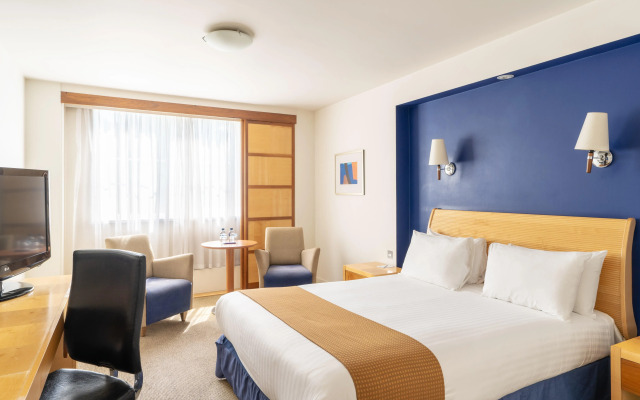 Holiday Inn Gloucester-Cheltenham, an IHG Hotel