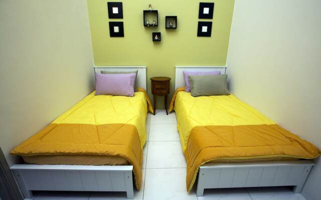 Rest & Relax Homestay Ipoh Garden East