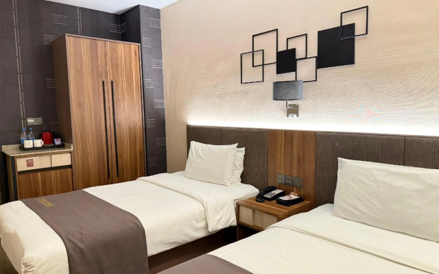 Homeinn Plus Hotel (Shanghai Zhongshan Park Jiangsu Road Subway Station)