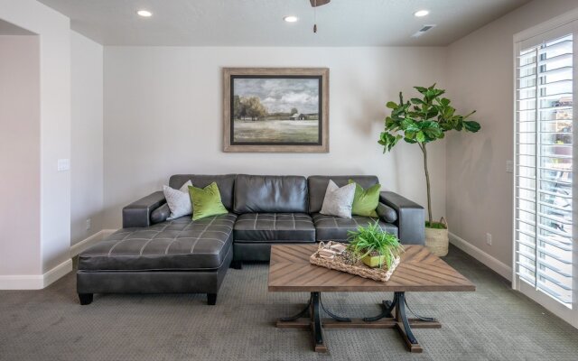 Southern Hills Escape