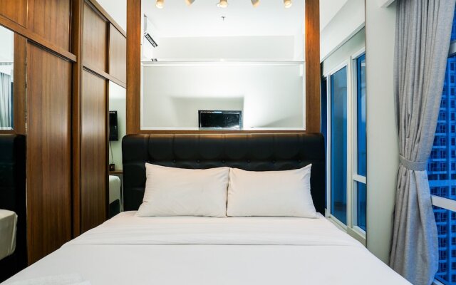 Minimalist Studio Room at Puri Mansion Apartment