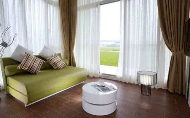 T2 B&B