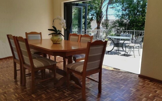 Cape Dawn Guest House