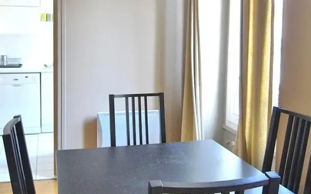 1 separated bedroom Montmartre