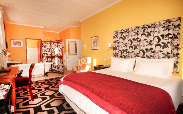 Karoo Art Hotel