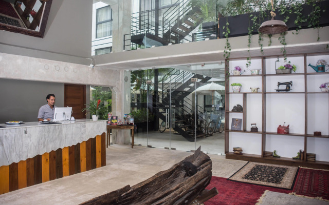 Hotel52