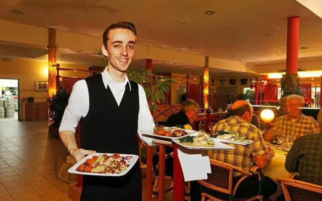 Sporthotel Neuruppin - Apartmenthaus mit Ferienwohnungen