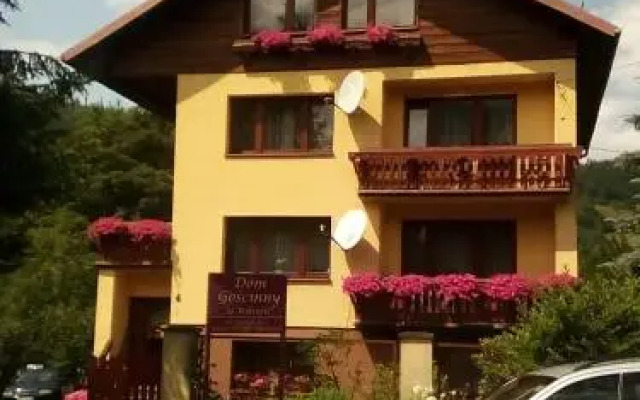 Dom Gościnny U Wiktorii