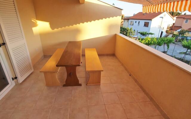 Apartments Drandic 94