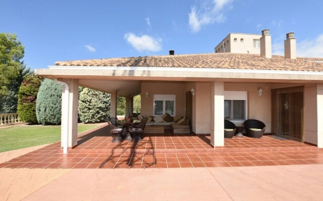 Torreta Of Gormaig, House with swimming pool