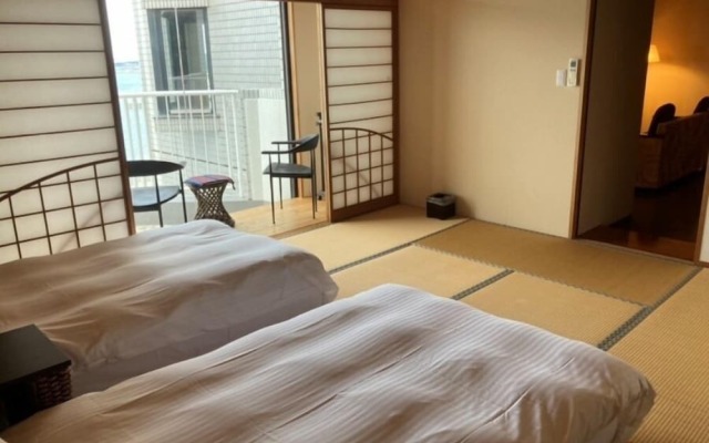 New WestPeninsula Hotel