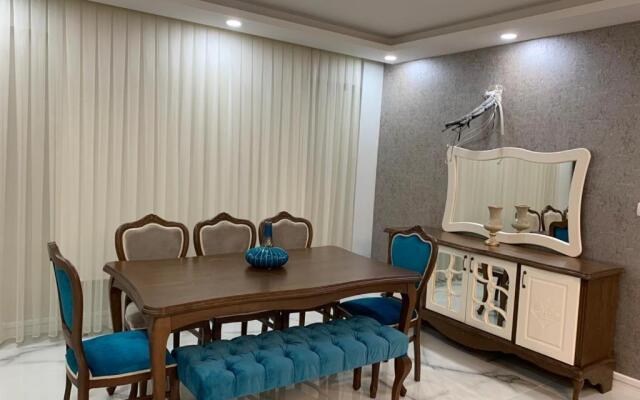 Villa Vadi-Isıtmalı havuzlu-Şömineli-Kış bahçeli-Tamamen Müstakil