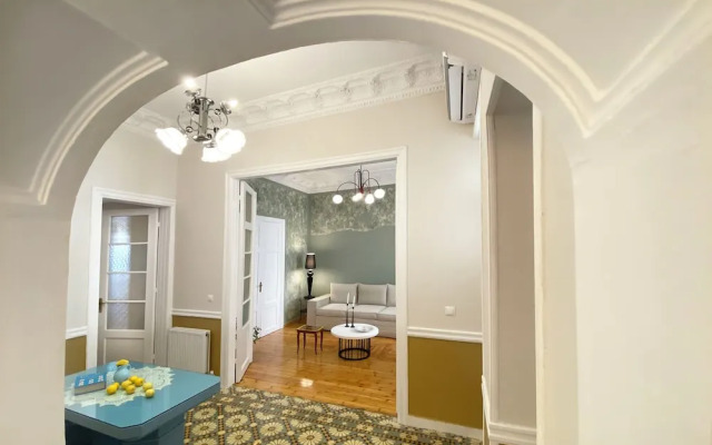 Live in Athens PANGRATI Fine Residence
