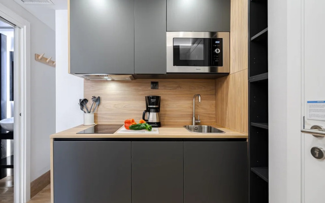 Feelathome Ventas Suites