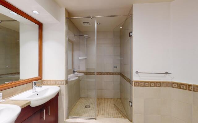 Palm Jumeirah Golden Mile 9 9601