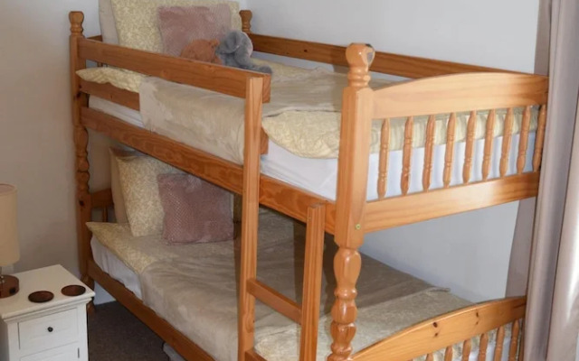 Sweetbriar Cottage B&B and Camping