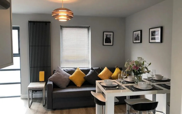 City Central Townhouse by BHR Apartments