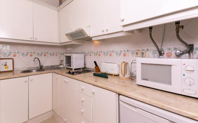 A15 - Dona Ana Cliff Apartment