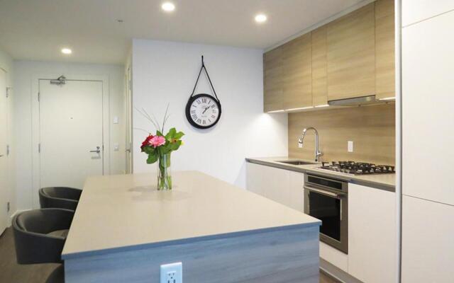 Encore by the Bay - 30 Day Min