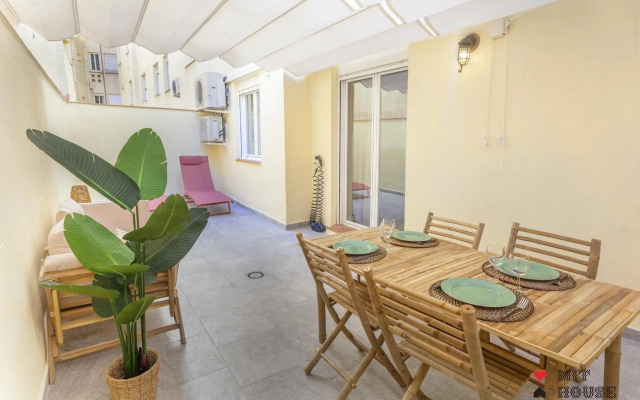 Mit House Latina En Madrid