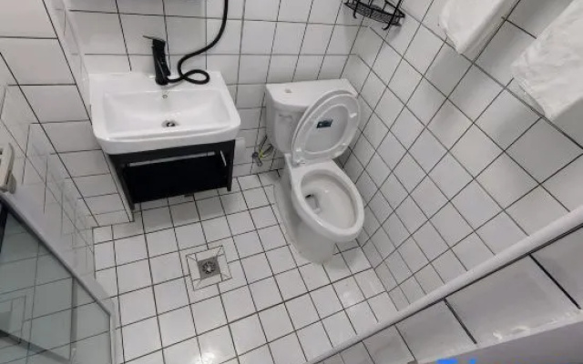 Time Memory Homestay (National Exhibition and Convention Center Hongqiao Railway Station) – Bathroom – Shanghai