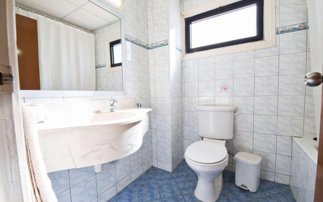 Anthea Hotel Apartments