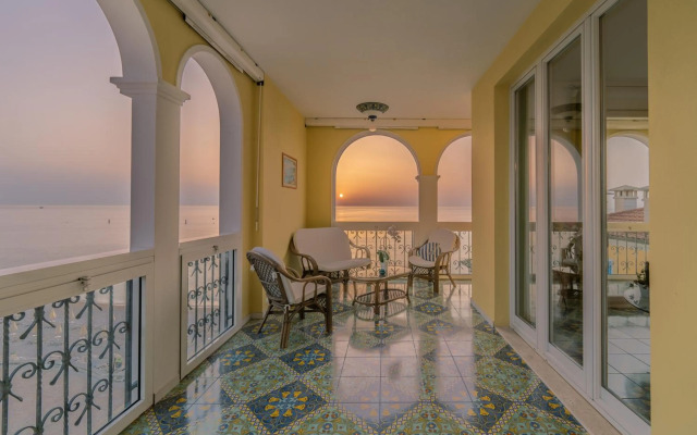 LULLA BY DOLF - Attico sul Mare