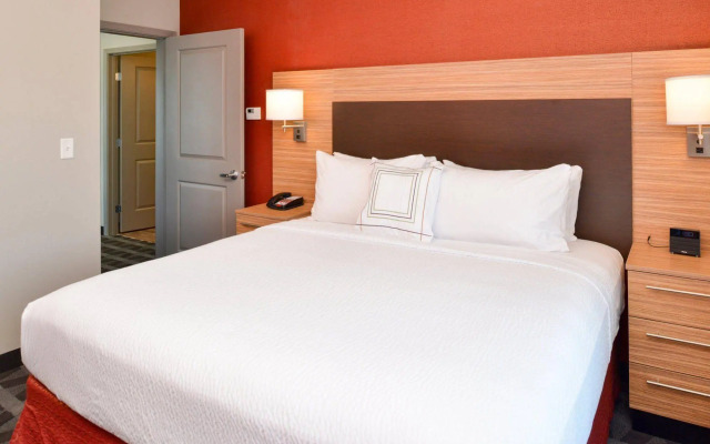 TownePlace Suites by Marriott Laplace