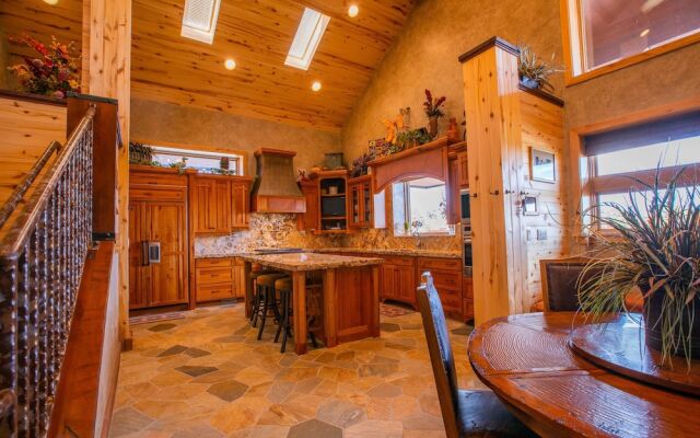 Cougar Ridge Resort, LLC