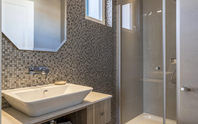 Seaview Luxury Retreat