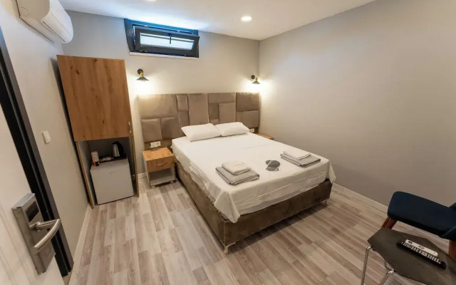 Lacasa Royal Hotel